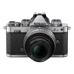 Nikon - Cámara Evil Nikon Z fc con Objetivo 16-50mm F/3.5-6.3 + SD 64 GB 1000x (Reacondicionado grado A).